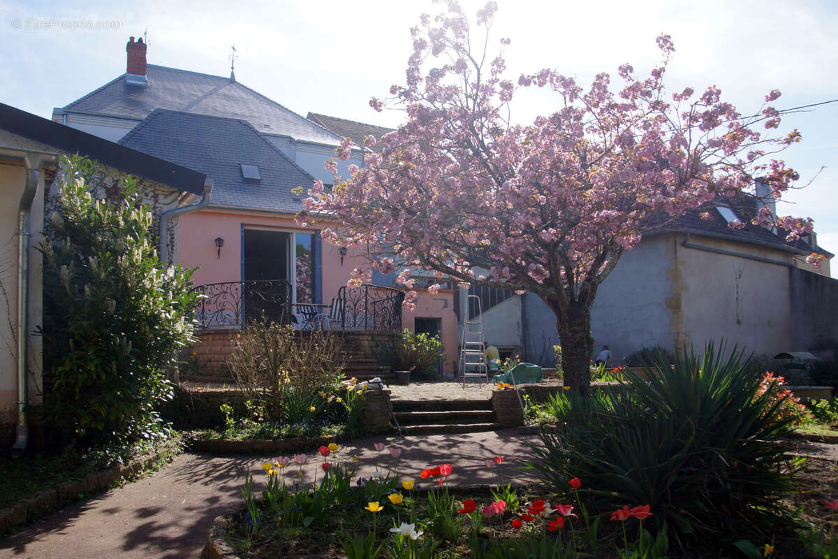 Maison à DIGOIN