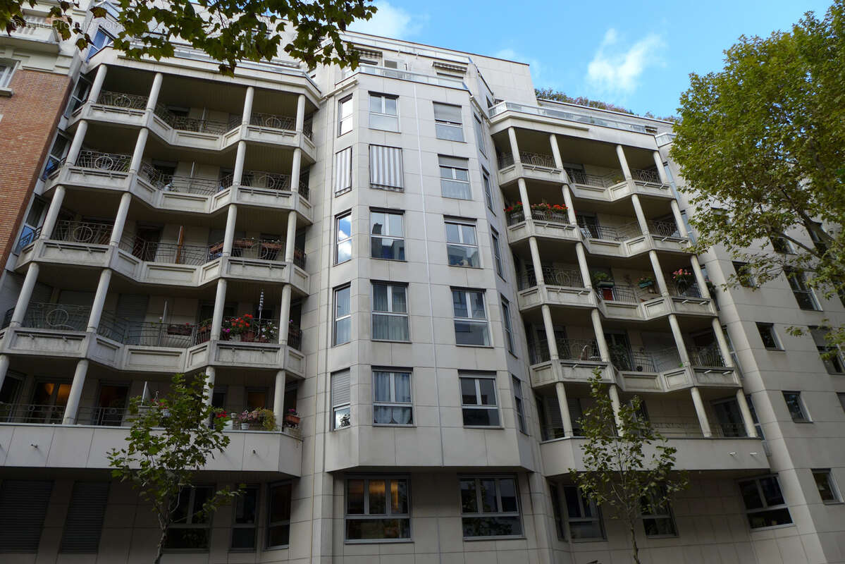 Paris 16ème Résidence services appartement 2 pièces surface 52m2 - photo 3