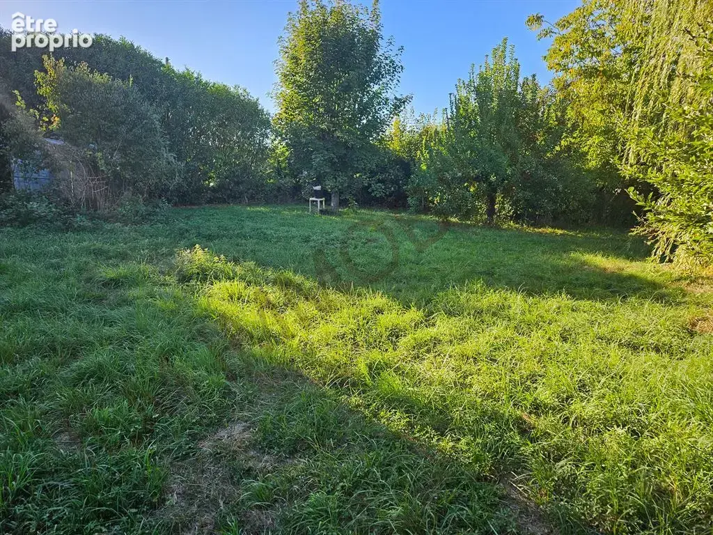 Terrain a batir 1400m² parc nombreux arbres - photo 3