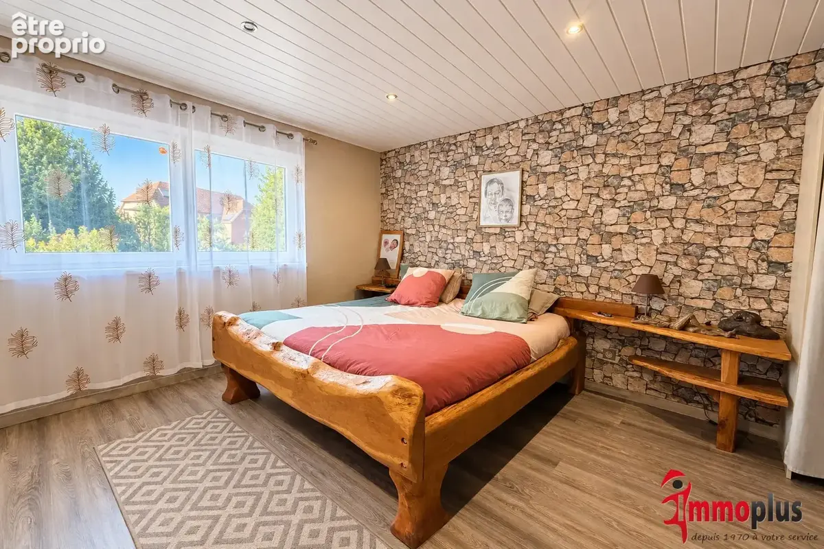Un bien atypique aux allures de chalet, au cœur de Hombourg ! - photo 9