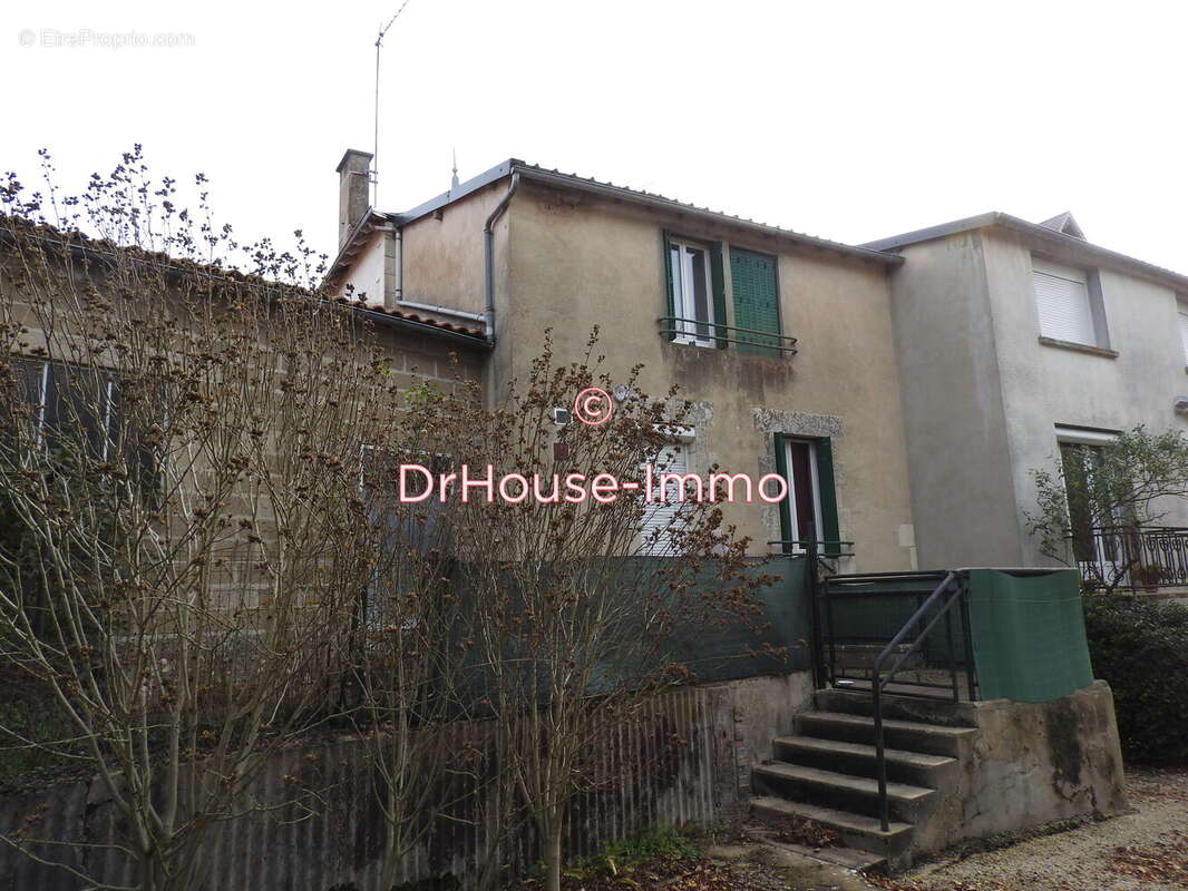 Maison à SAINT-MARTIN-L&#039;ARS