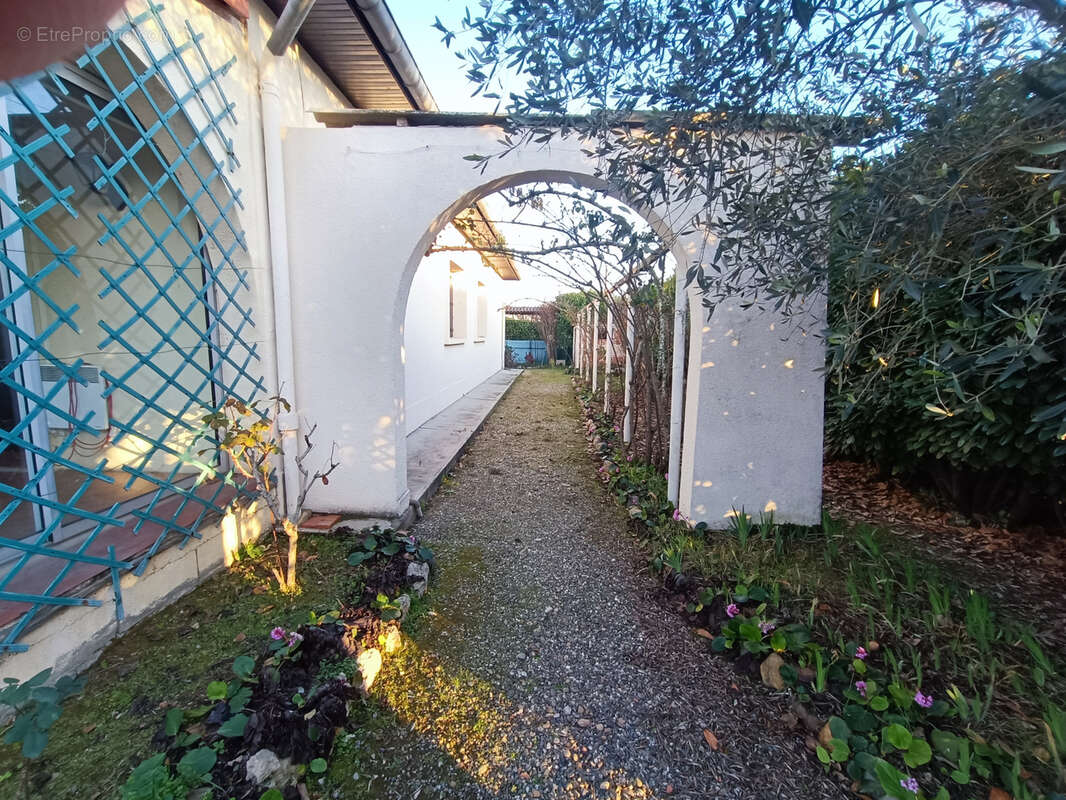 Maison à CUGNAUX