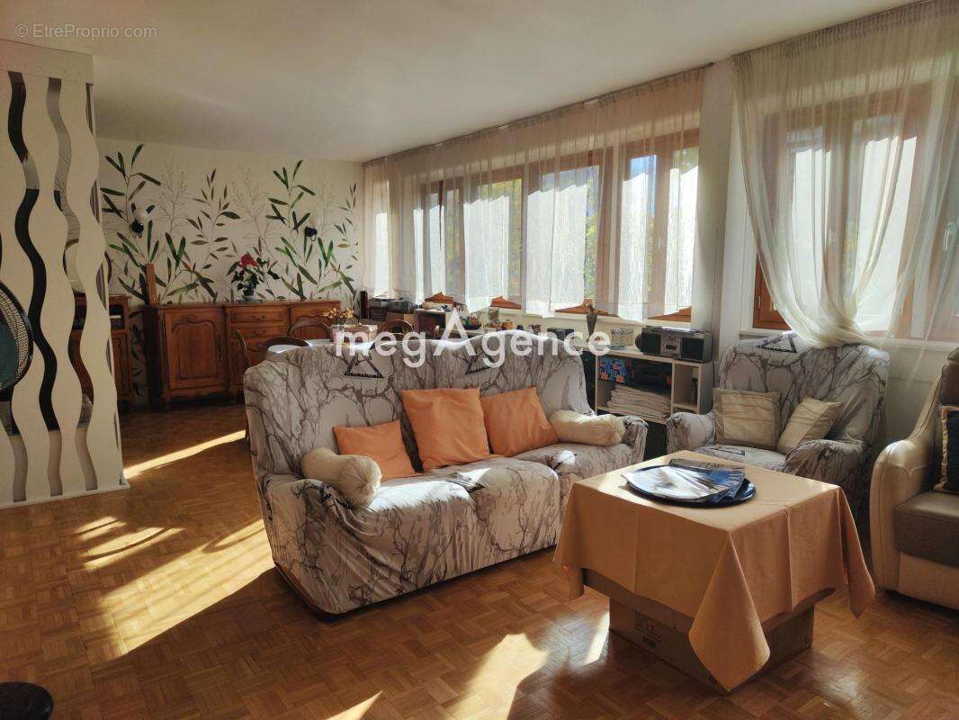 Appartement à LYON-6E