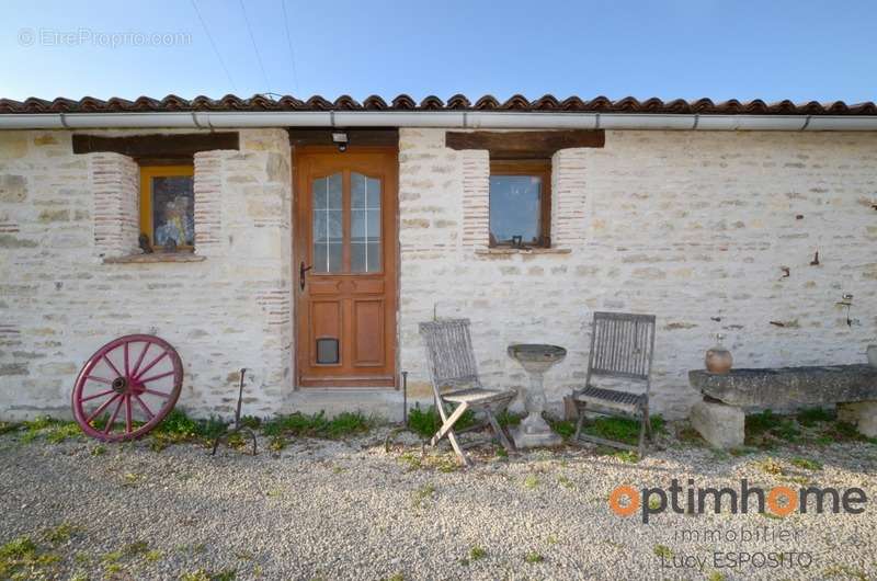 Maison à MAUPREVOIR