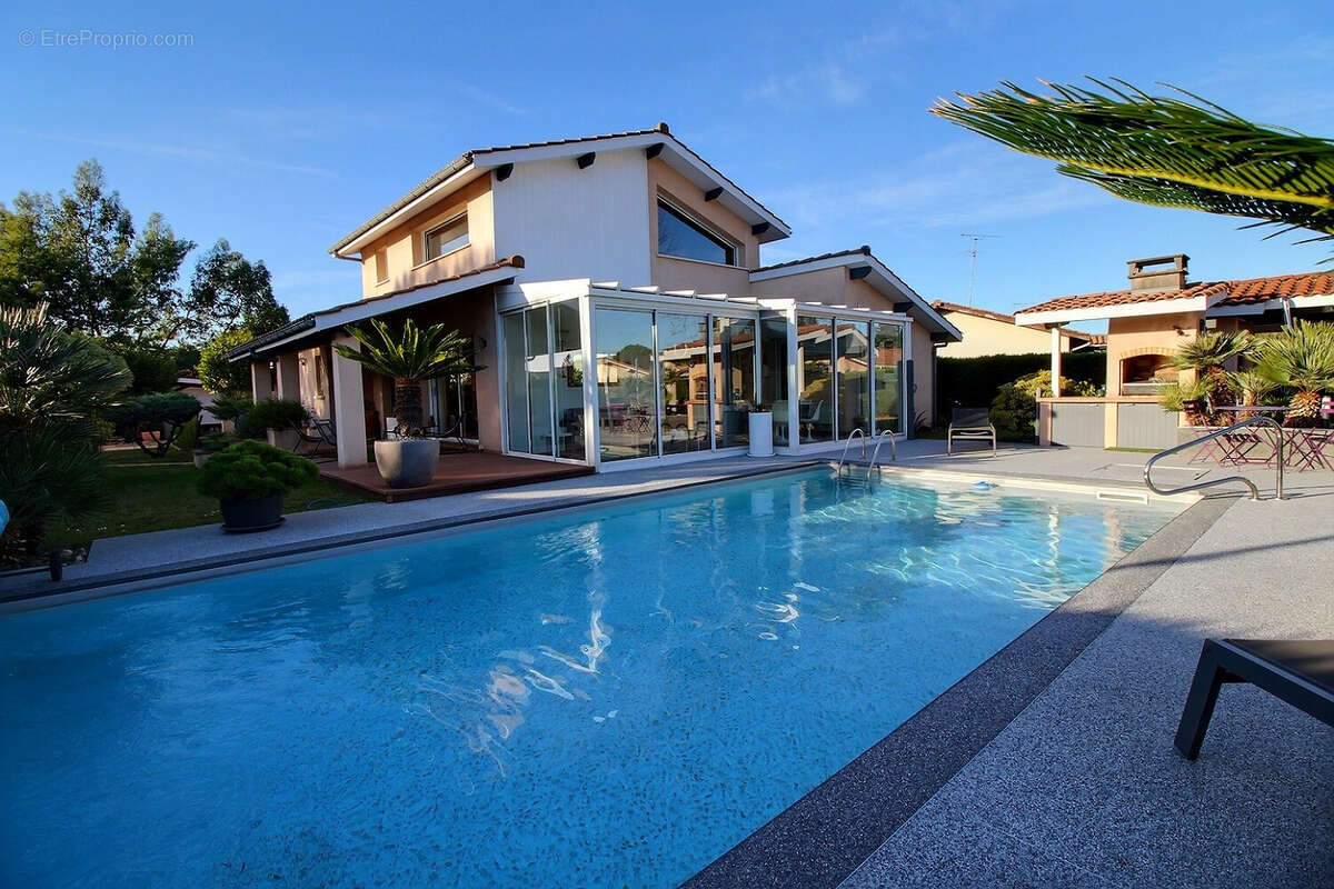 Maison à GUJAN-MESTRAS