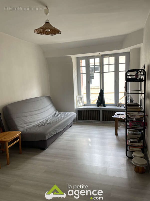 Maison à COSNE-COURS-SUR-LOIRE