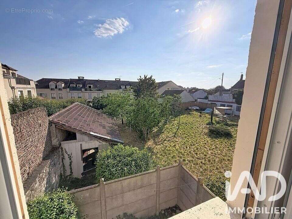 Appartement 84 m² à Limay  - photo 6