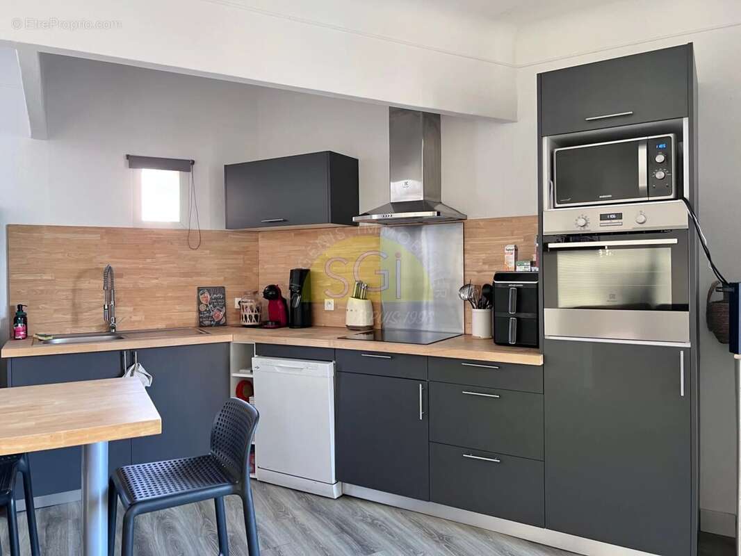 Appartement à SAINT-GENIS-DES-FONTAINES