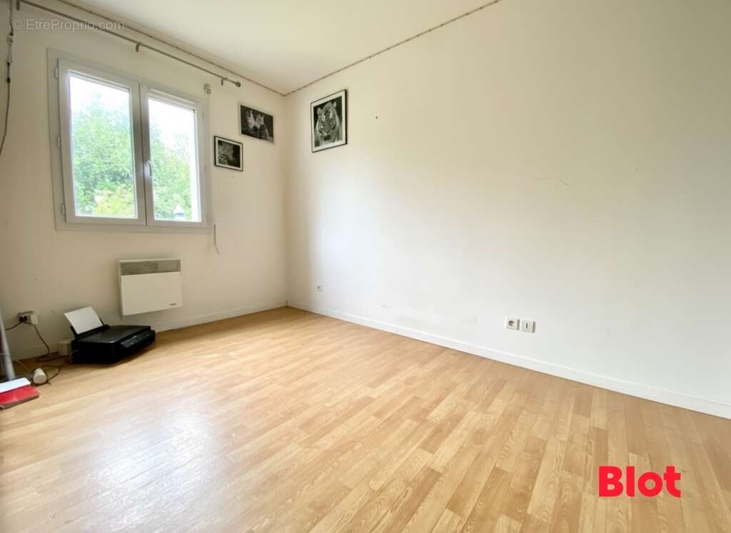 Maison à SAINT-MEEN-LE-GRAND