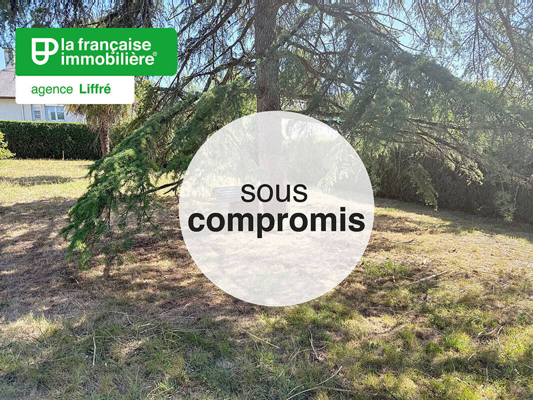 Terrain à CHASNE-SUR-ILLET