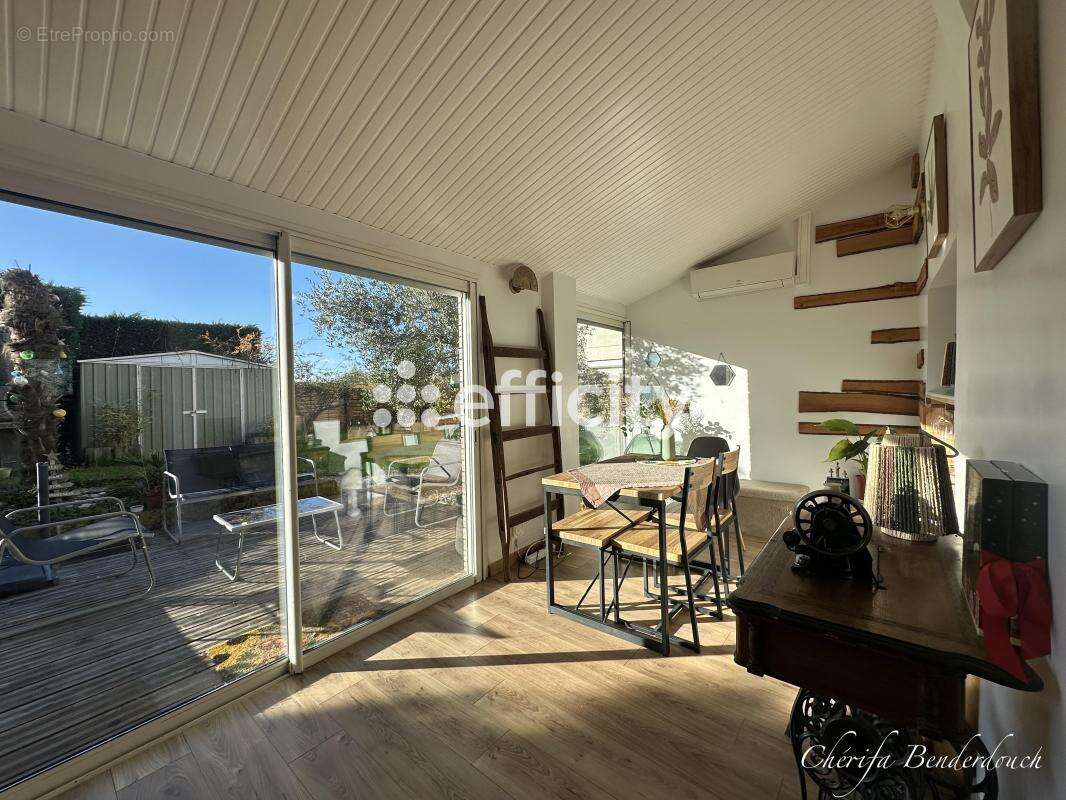 Appartement à TRESSES