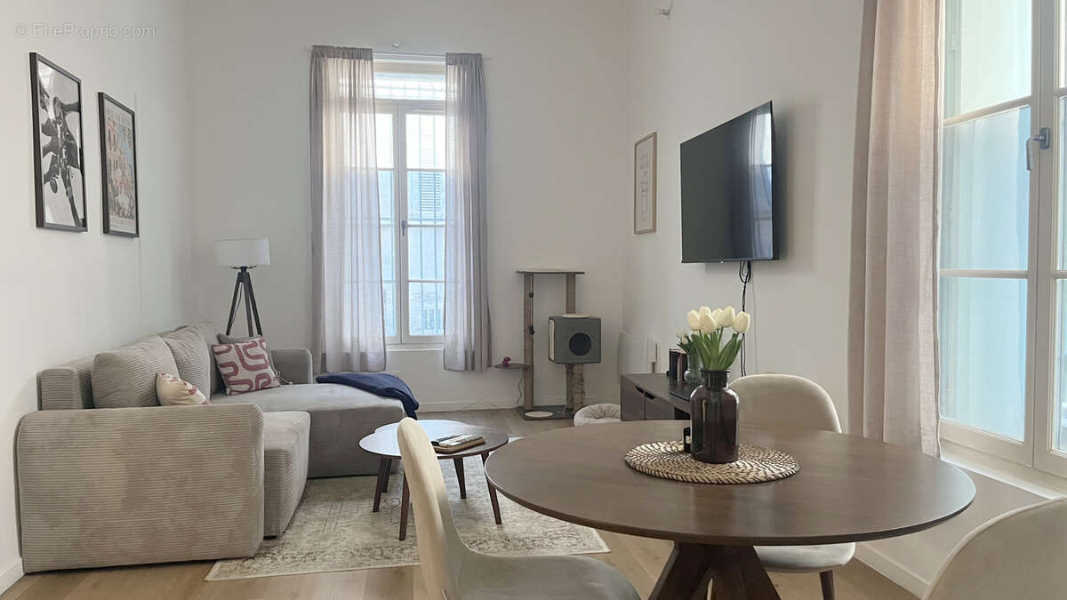 Appartement à NIMES