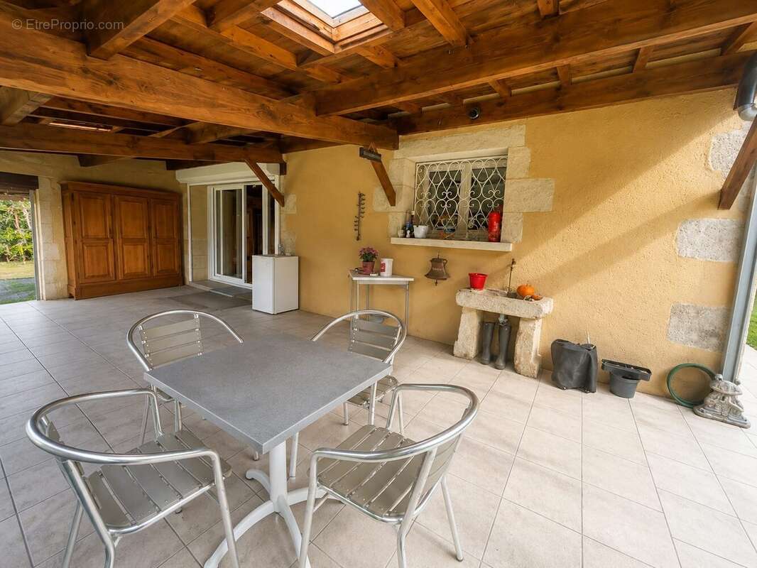 Maison 200 m² à Bazas  - photo 4