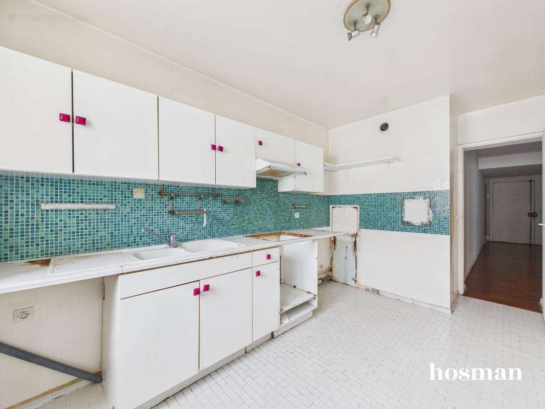 Appartement à PARIS-15E