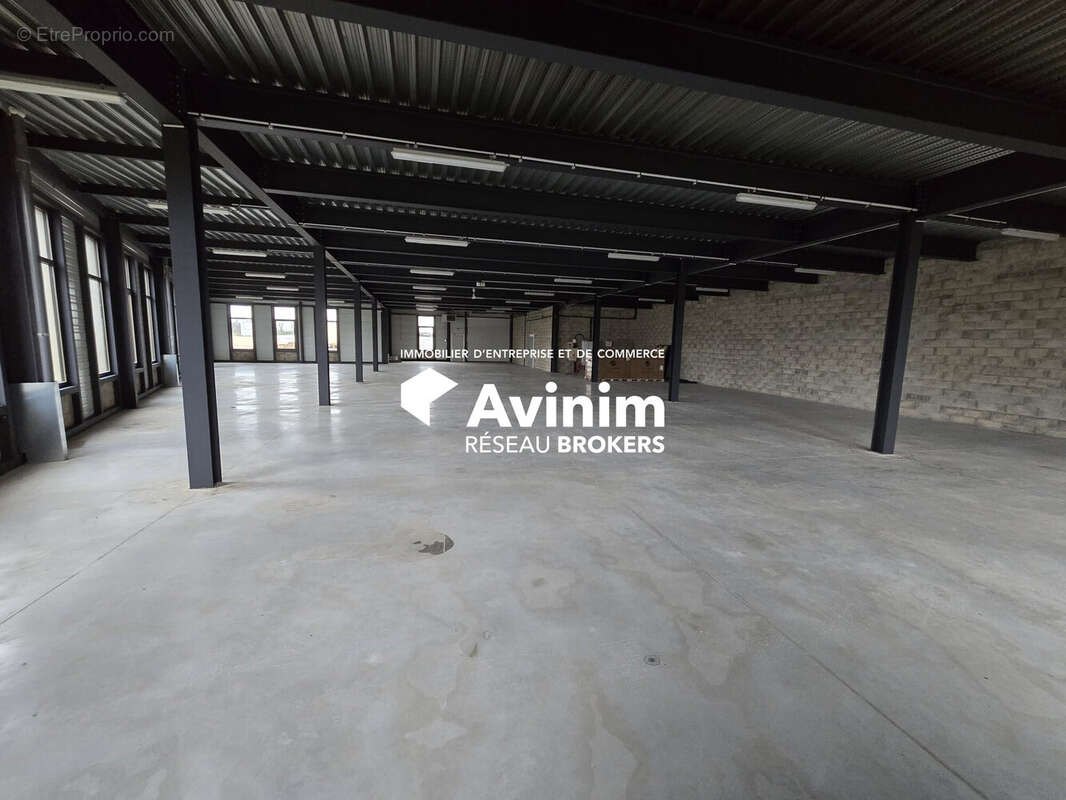 Commerce à TREMBLAY-EN-FRANCE