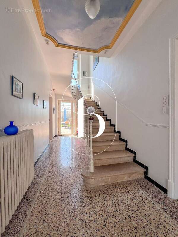 Maison à GOUDARGUES