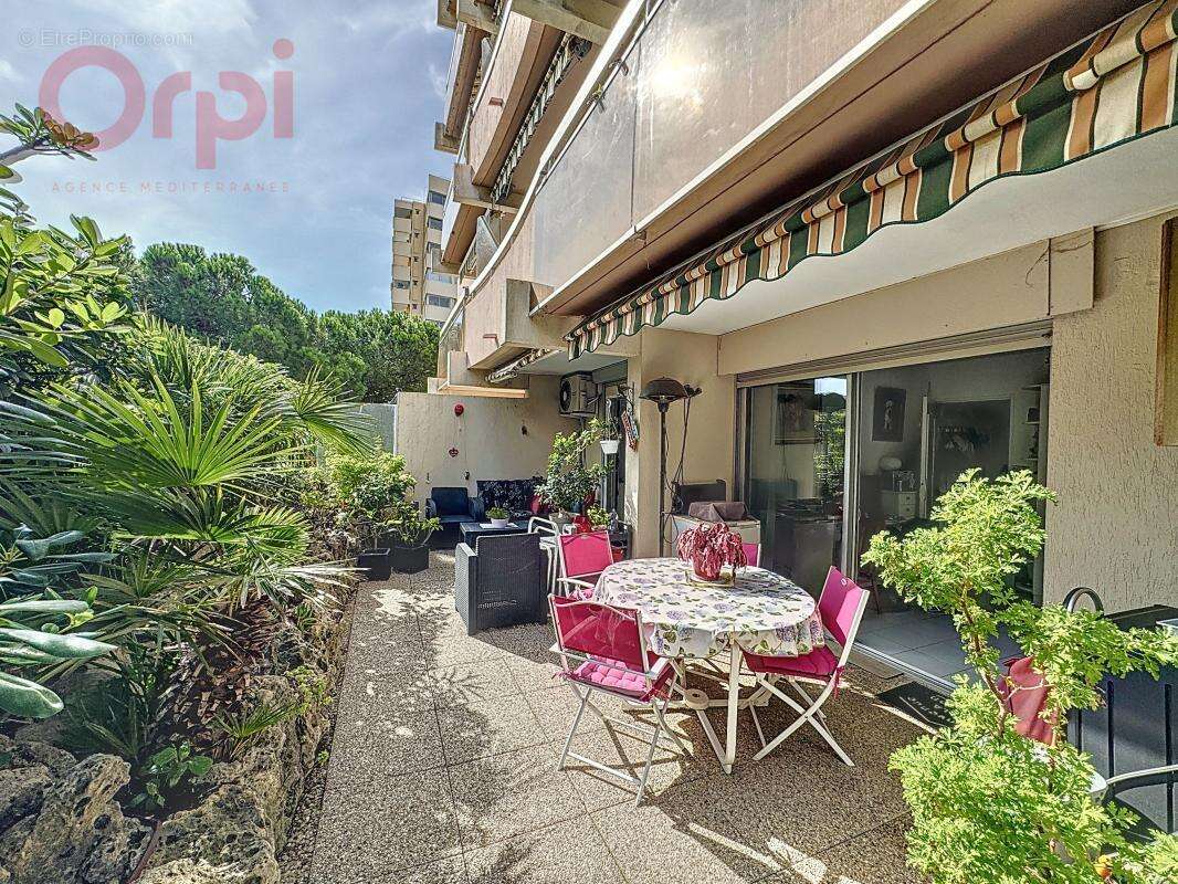 Appartement à FREJUS