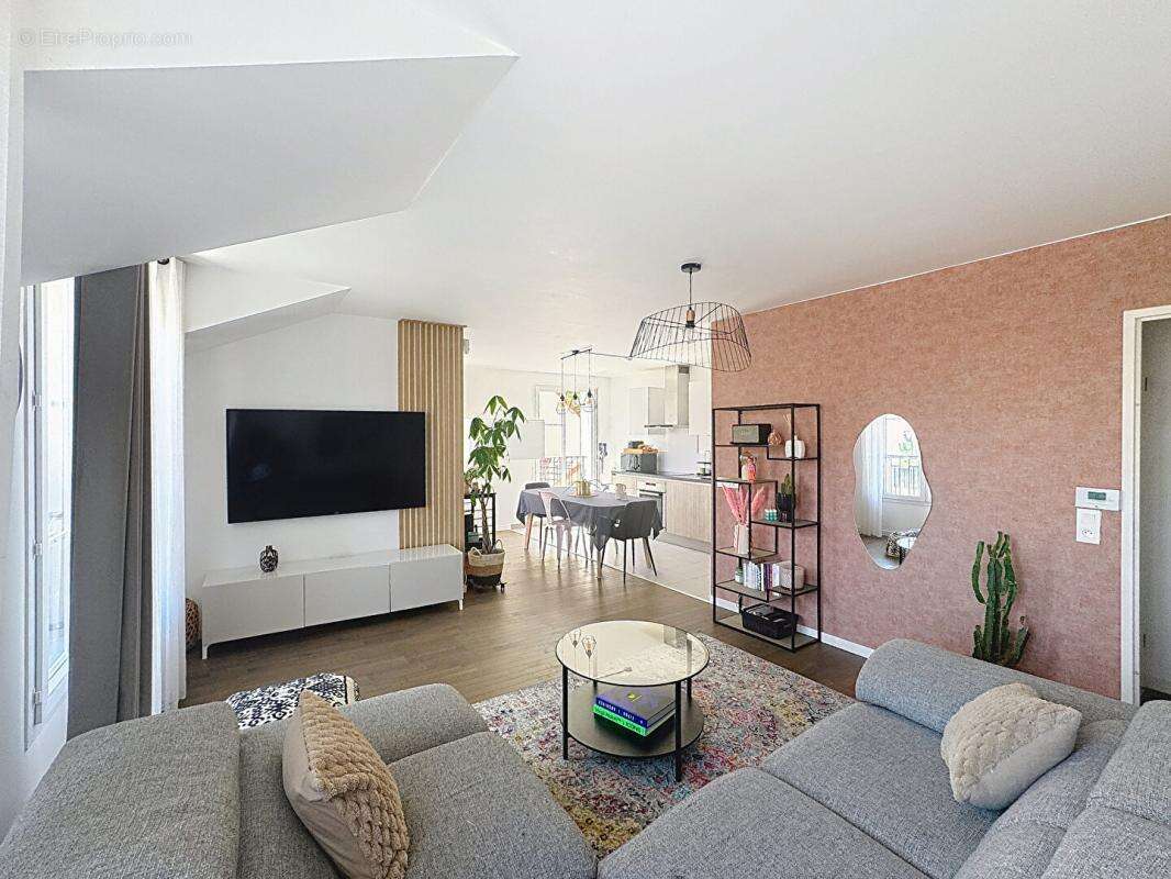 Appartement à BIEVRES