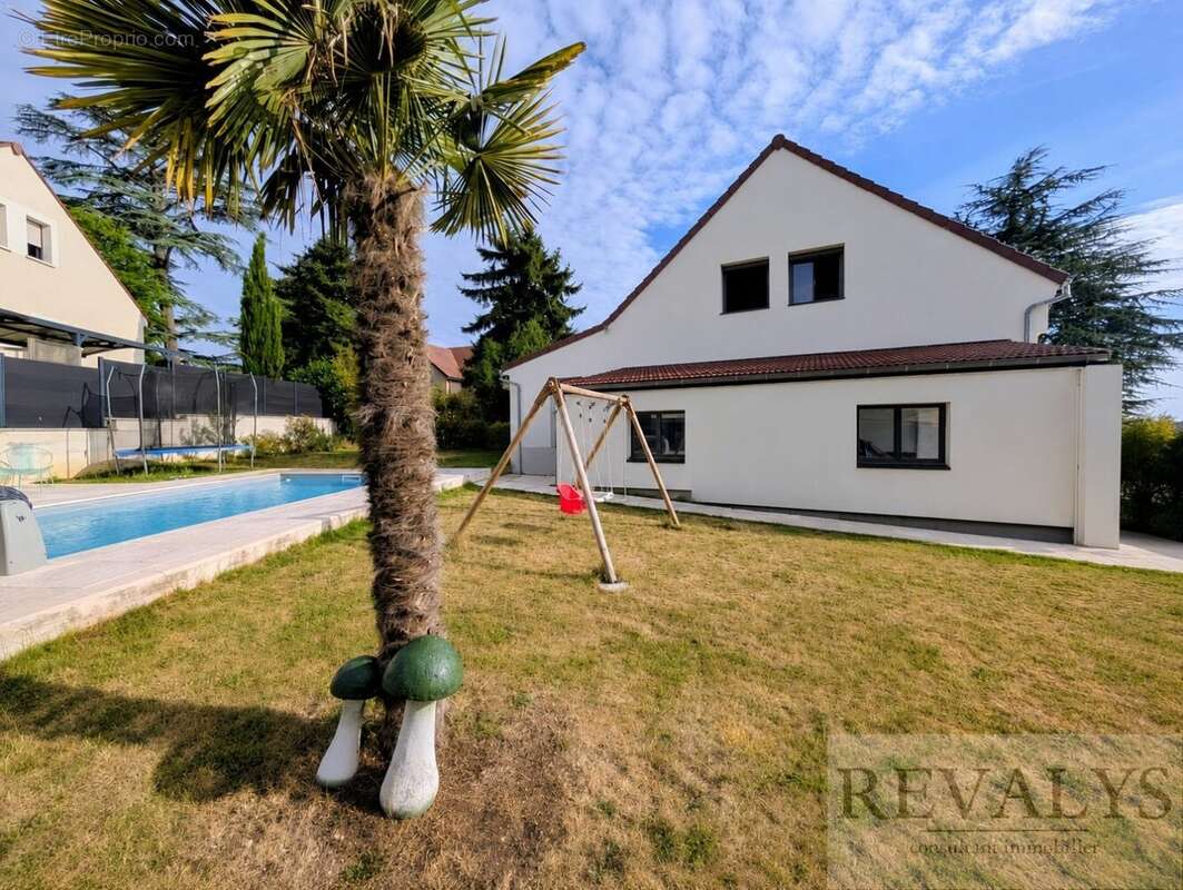 COTE D'OR (21) - FIXIN - Très jolie maison 6 Pièces de 96 m² avec piscine - photo 13