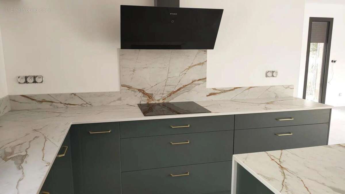 Maison à MOLIETS-ET-MAA