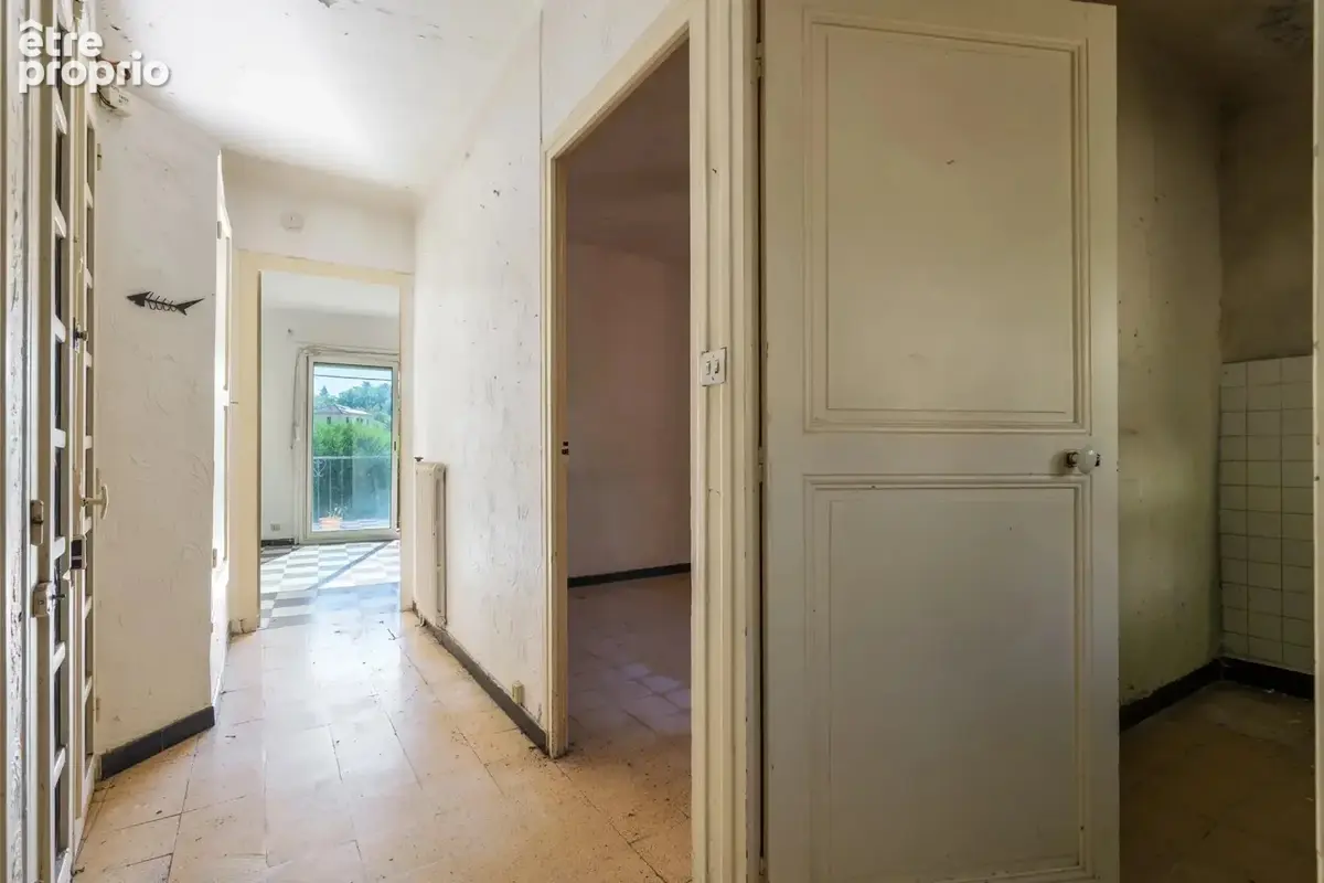 Vence – Villa à pied du centre avec permis purgé pour 319 m² de surface de plancher - photo 20
