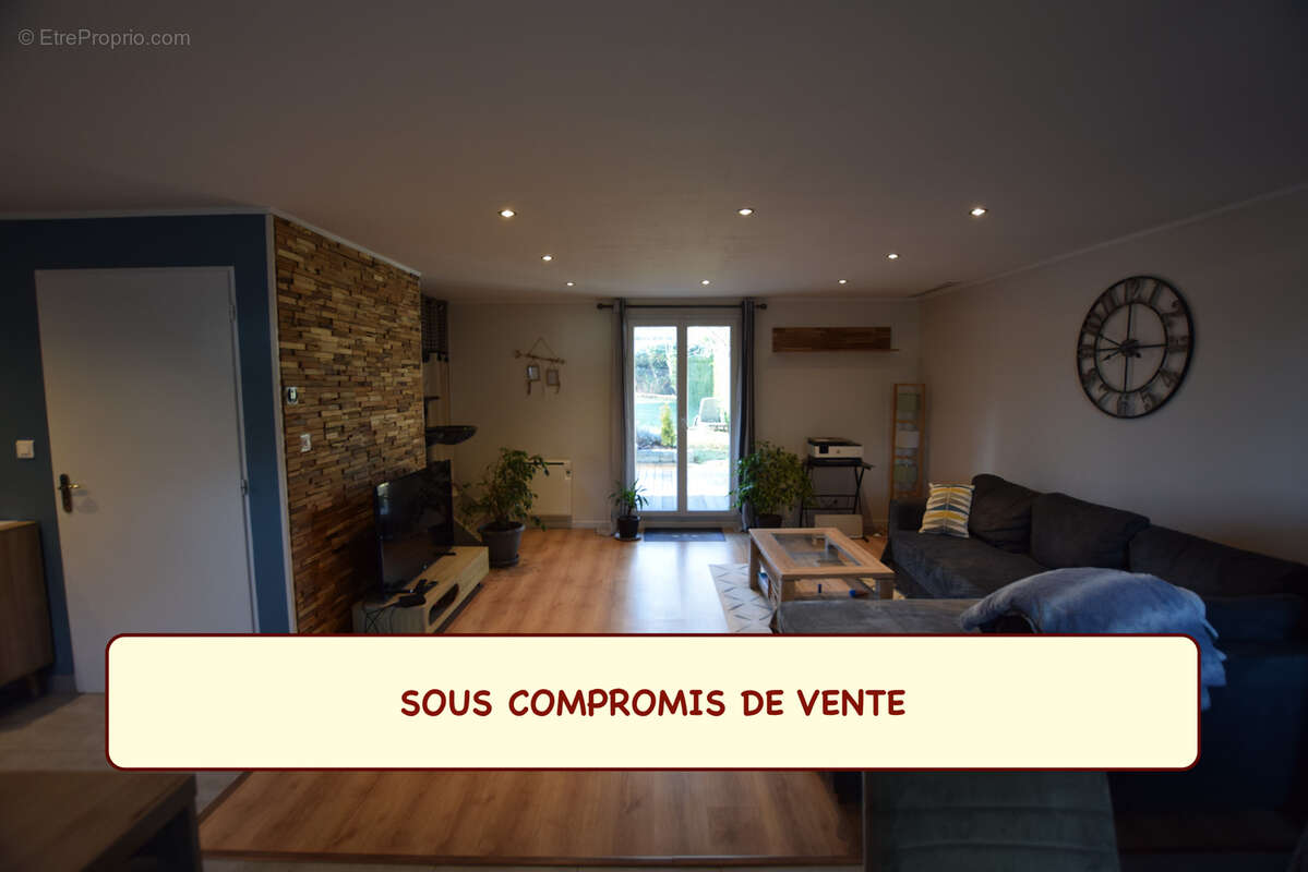 Maison à GRAND-CHARMONT