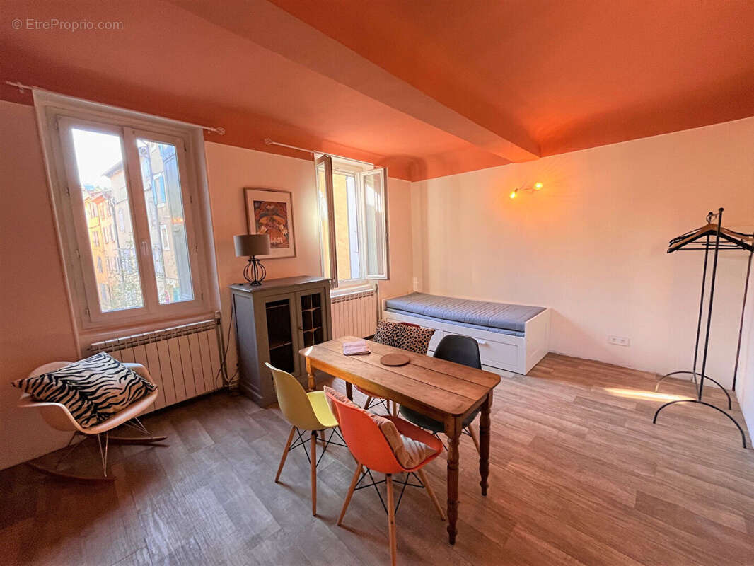Appartement à APT