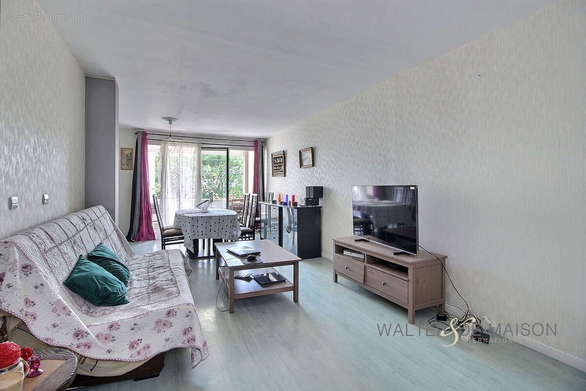 Appartement à EPINAY-SUR-SEINE