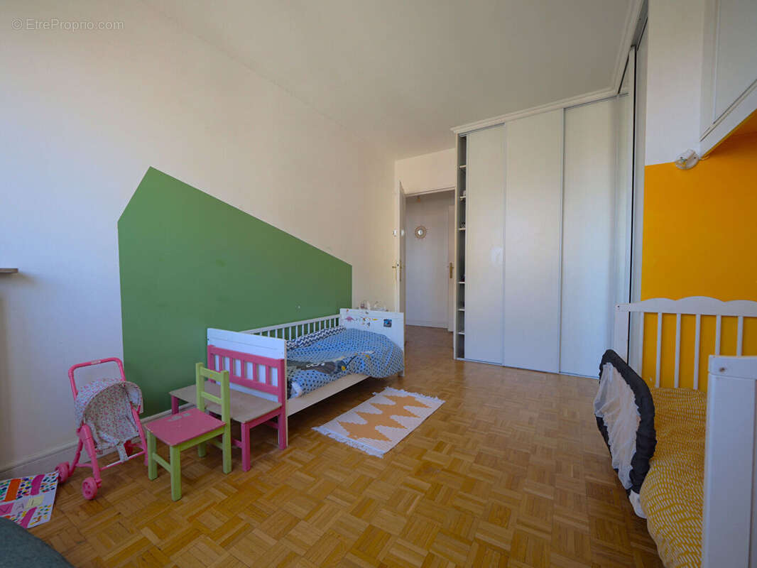 Appartement à ROMAINVILLE
