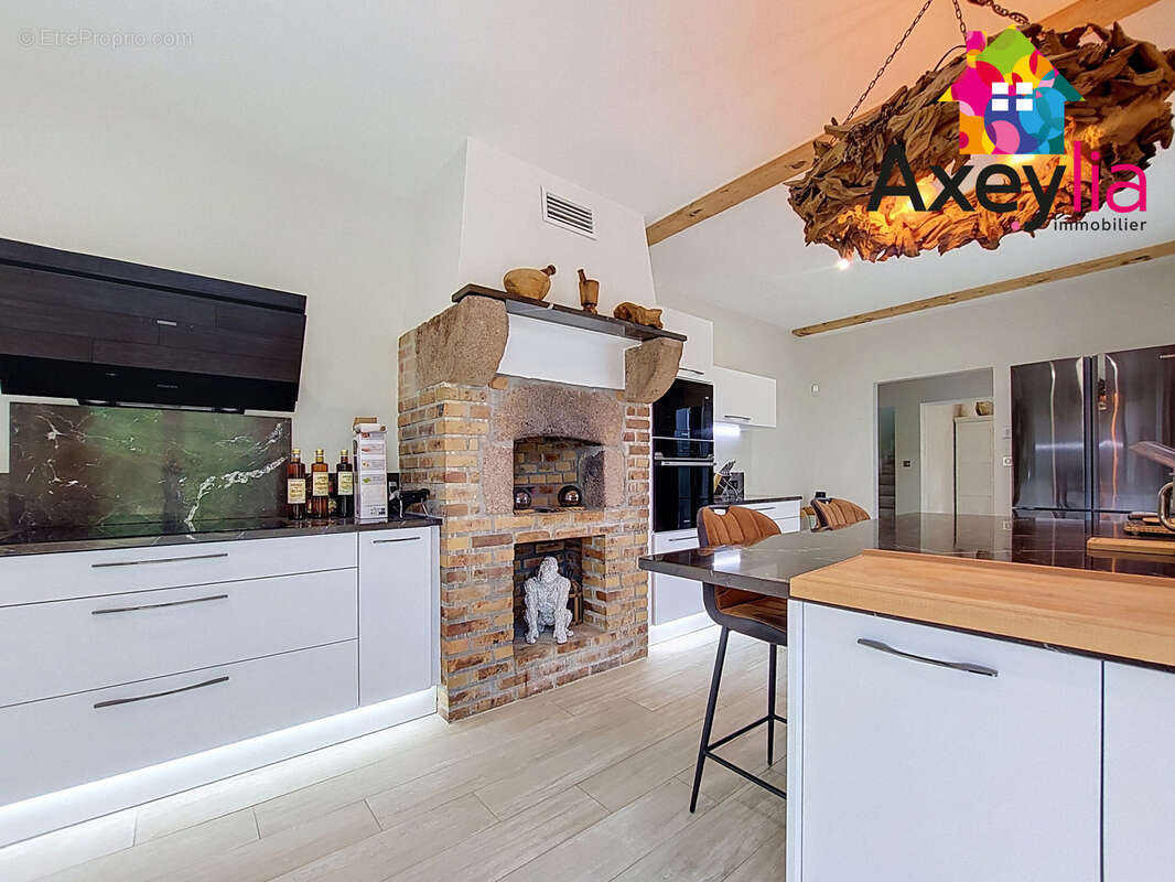 A vendre - st forgeux lespinasse - maison 5 chambres avec terrain - photo 3