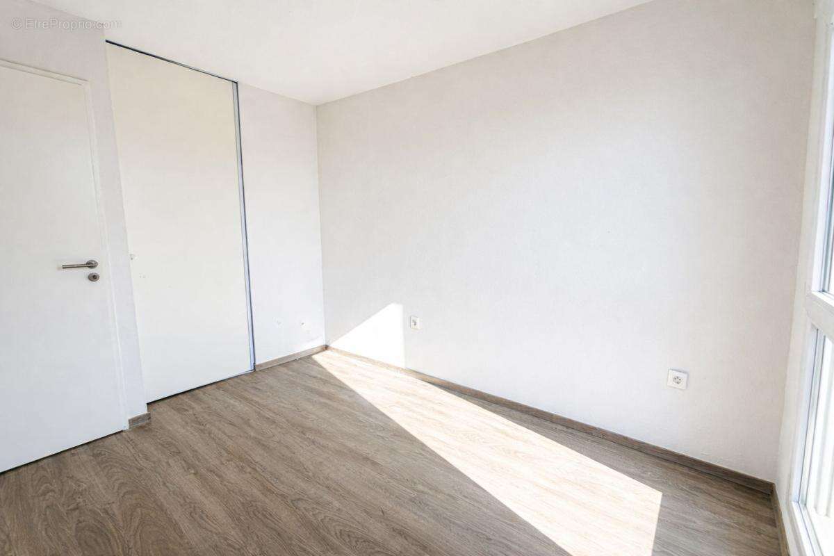 Appartement à COLOMIERS