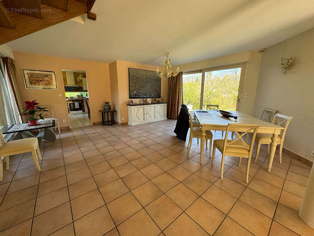 Maison à MERE
