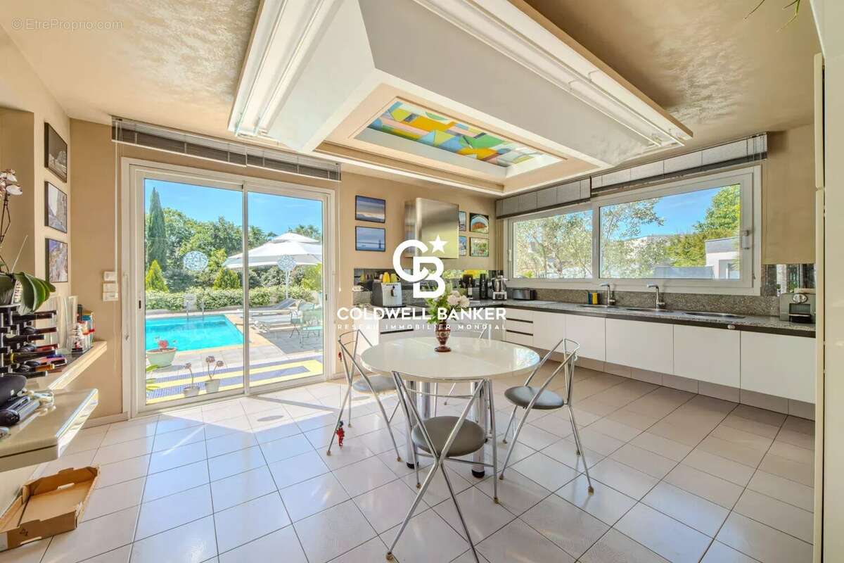 Maison à VILLETELLE