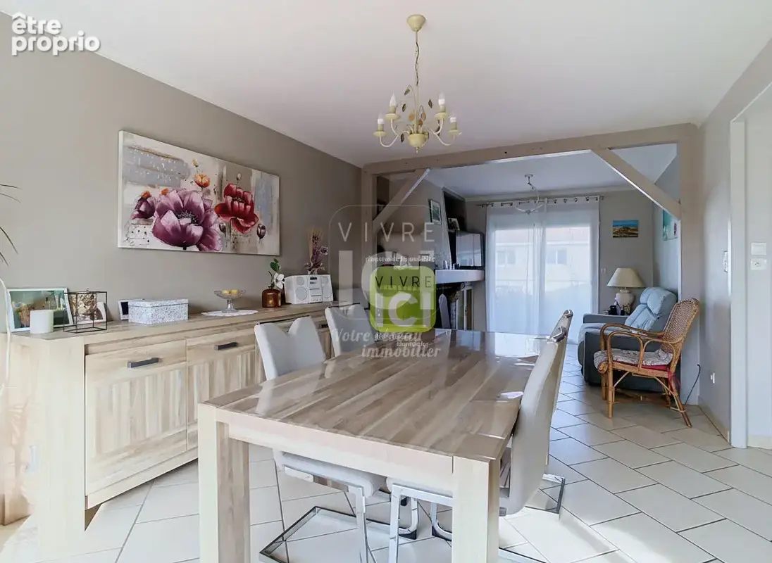 Maison CHOLET avec sous-sol total . - photo 3