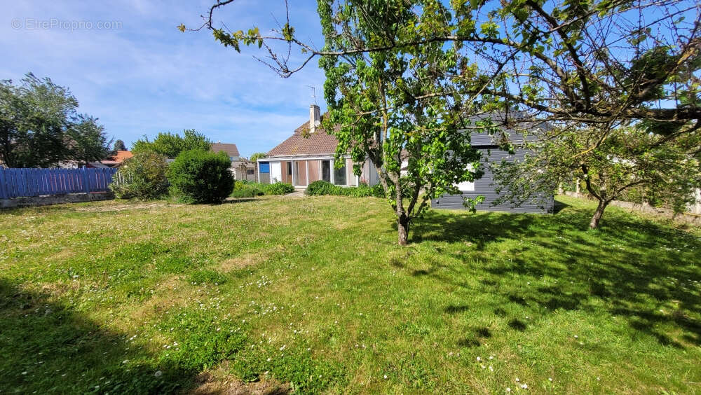 Maison à CUVERVILLE