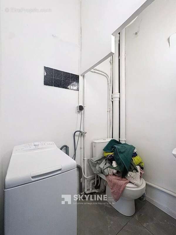 Appartement à MARSEILLE-1E