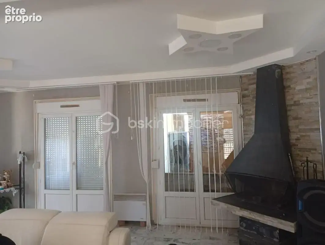 Maison familiale avec potentiel locatif et foncier sur 934 m² - photo 11