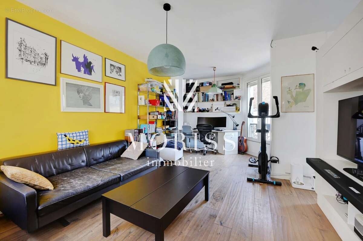 Appartement à PARIS-19E