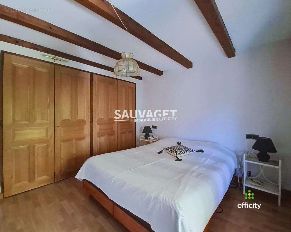 Maison 271 m² à Cornier  - photo 11