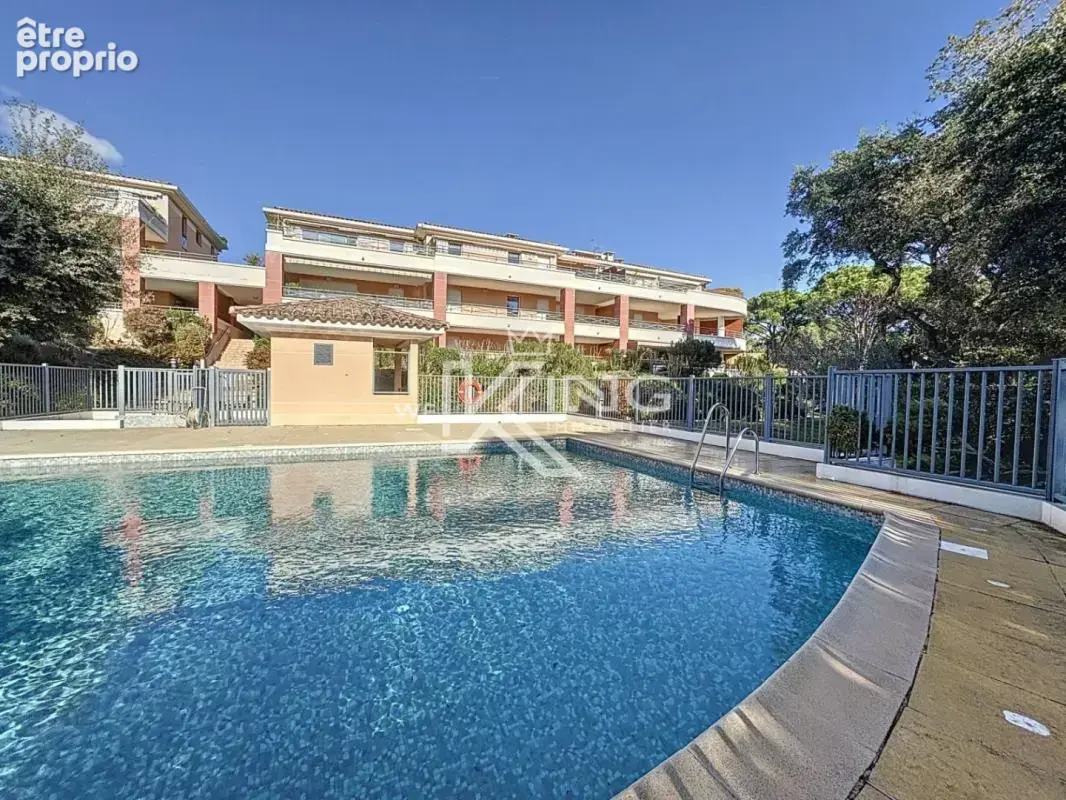 Appartement à SAINT-RAPHAEL