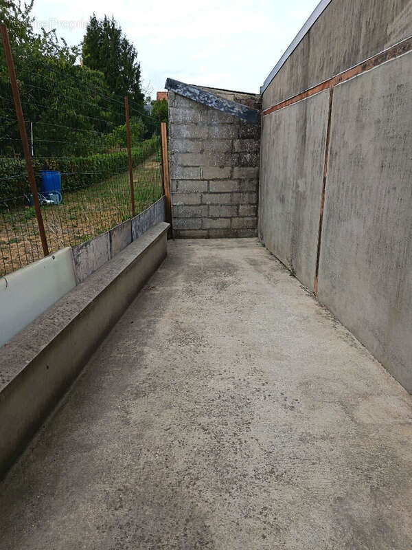 Bohain-en-vermandois (02110) - photo 11