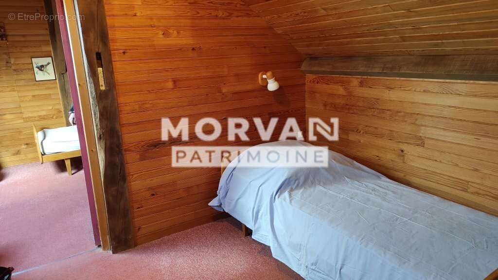 Maison à CHATEAU-CHINON(VILLE)