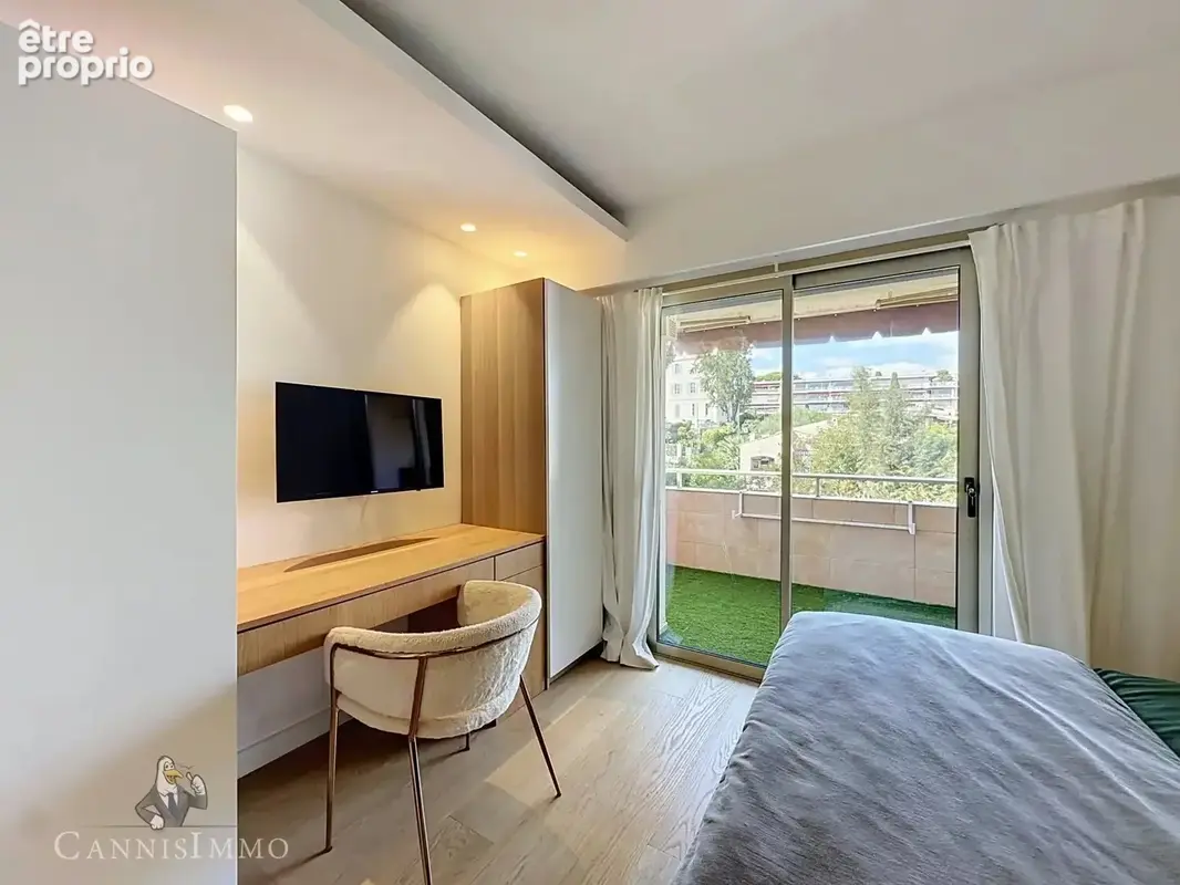 Appartement 4 pieces vue mer cannes grande terrasse - cave garage - photo 18
