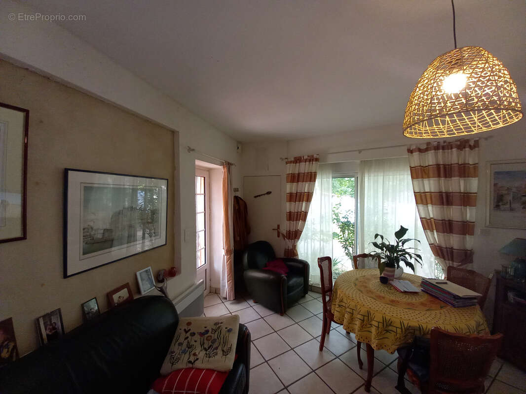 Maison à SIORAC-EN-PERIGORD