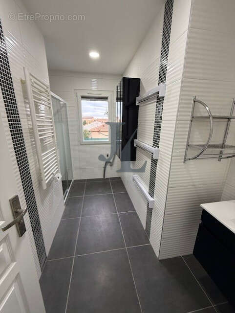 Maison à PORTES-LES-VALENCE