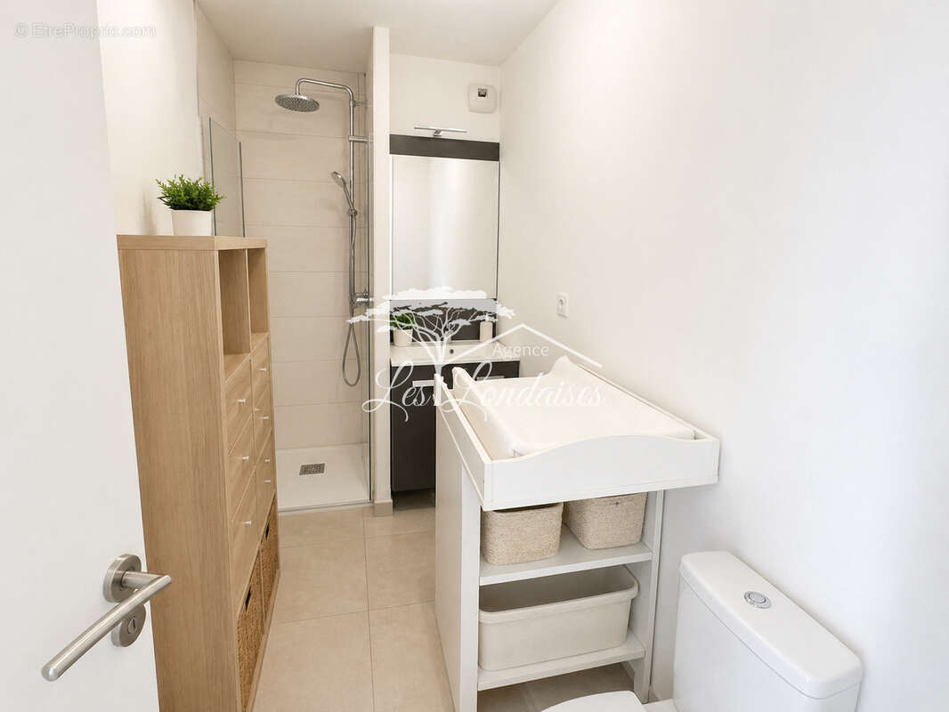 Appartement à LA LONDE-LES-MAURES