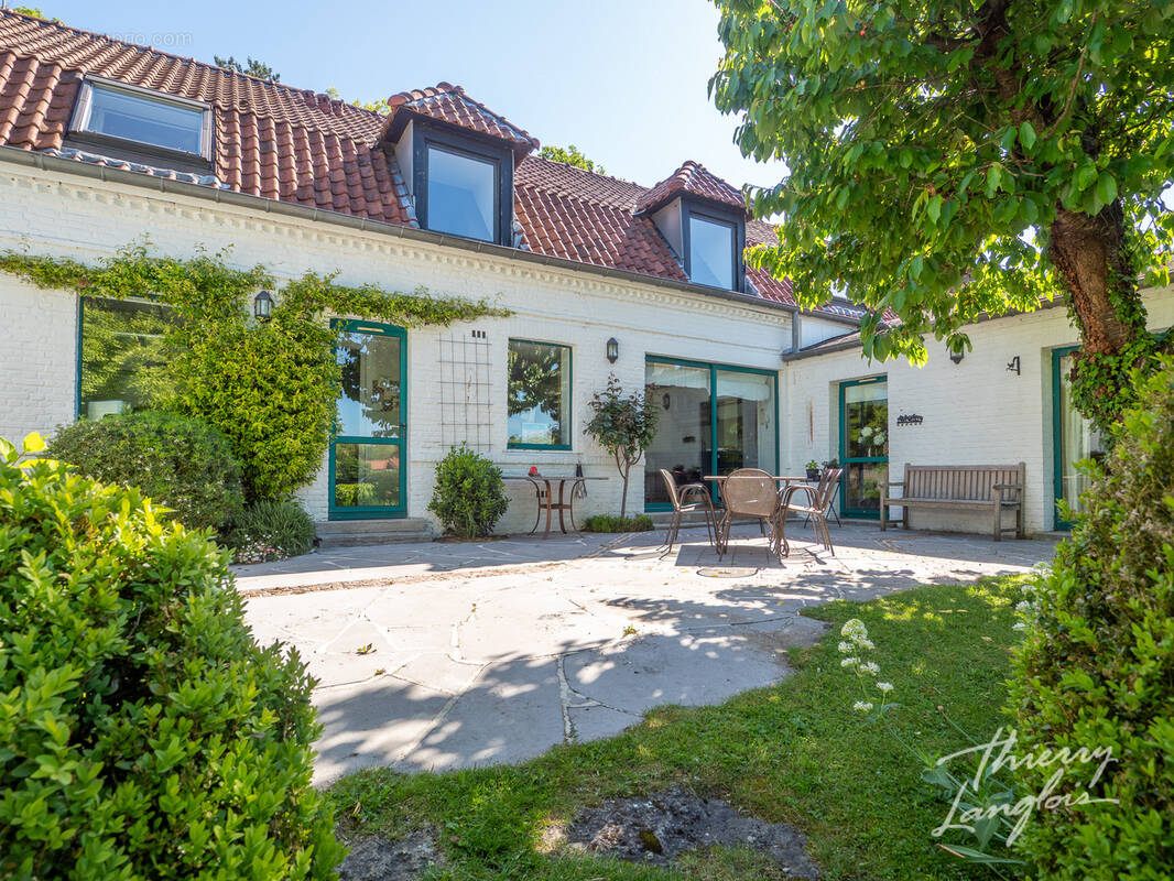 Maison à CHERENG