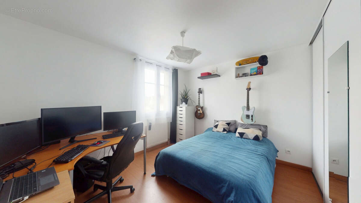 Maison à MARCOUSSIS