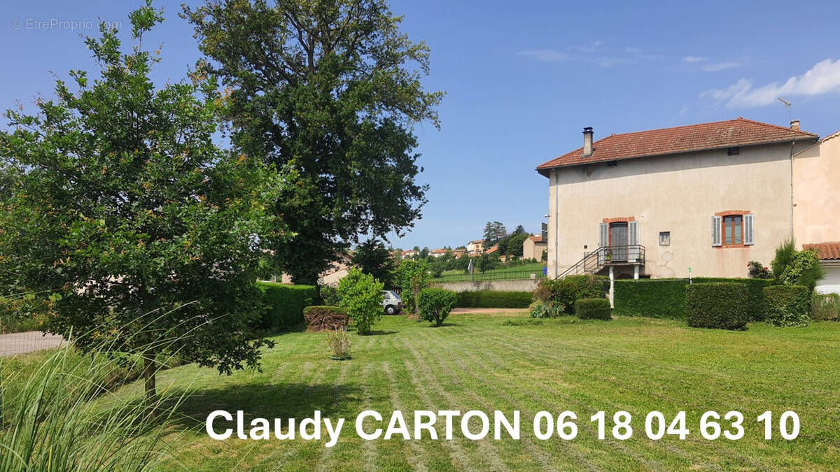 Maison à SAINT-GERMAIN-LAVAL