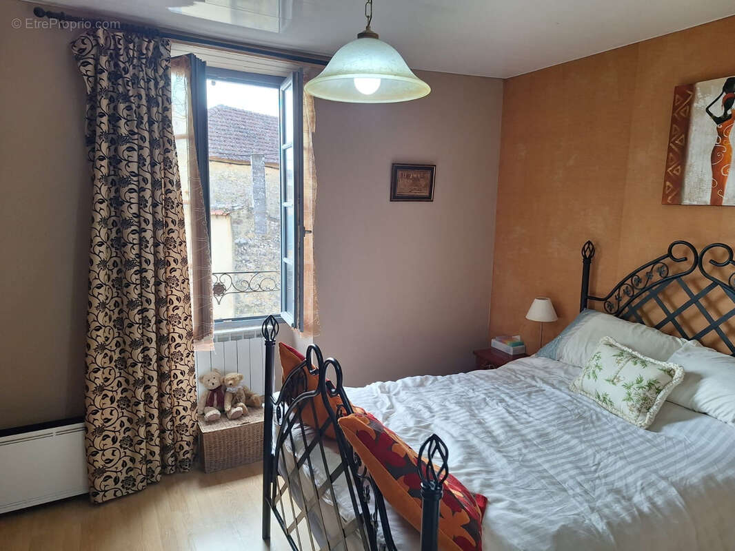 Maison dans la cité médiévale des 7 clochers - photo 10